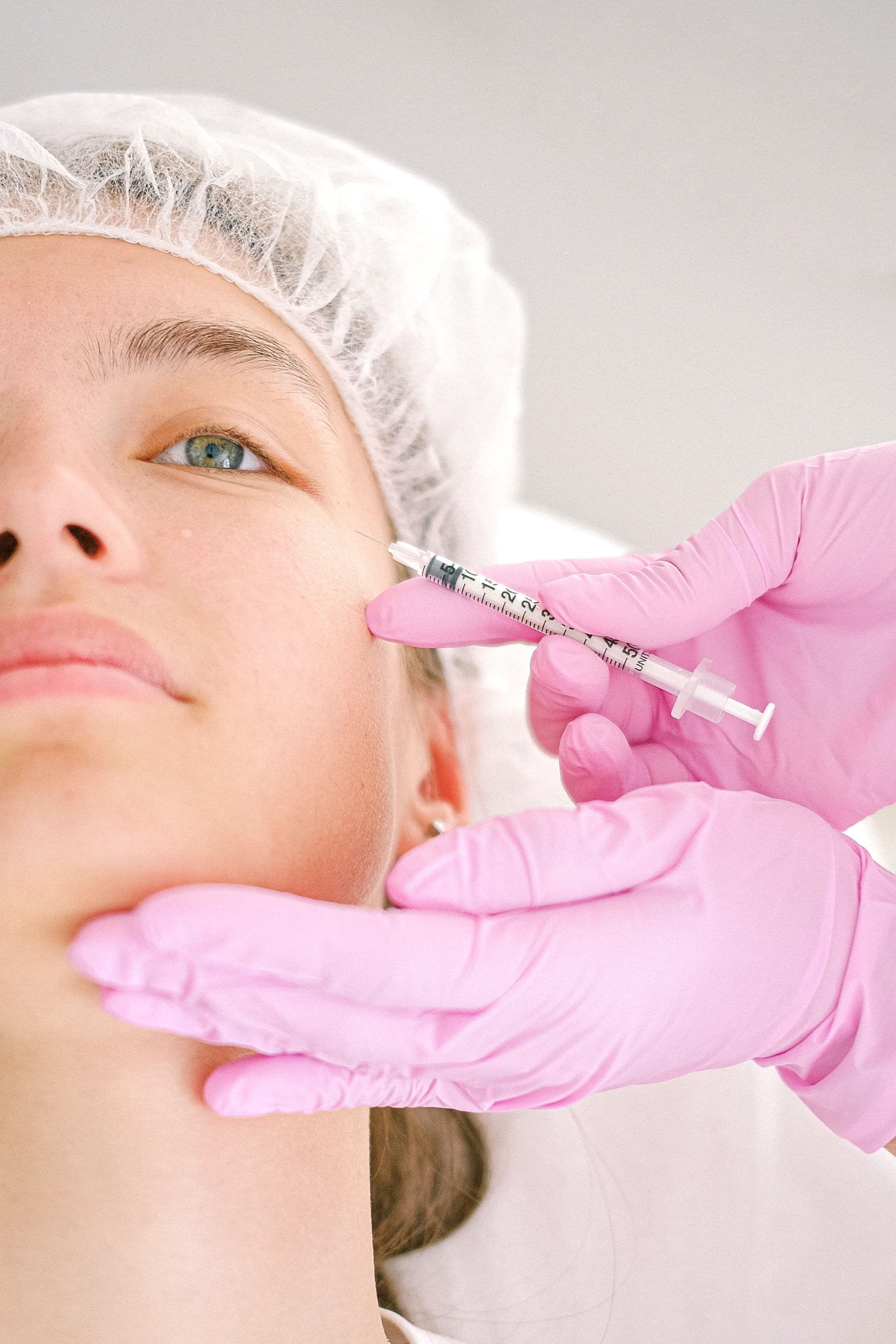 Mezoterapia igłowa, zabieg w Velora Clinic